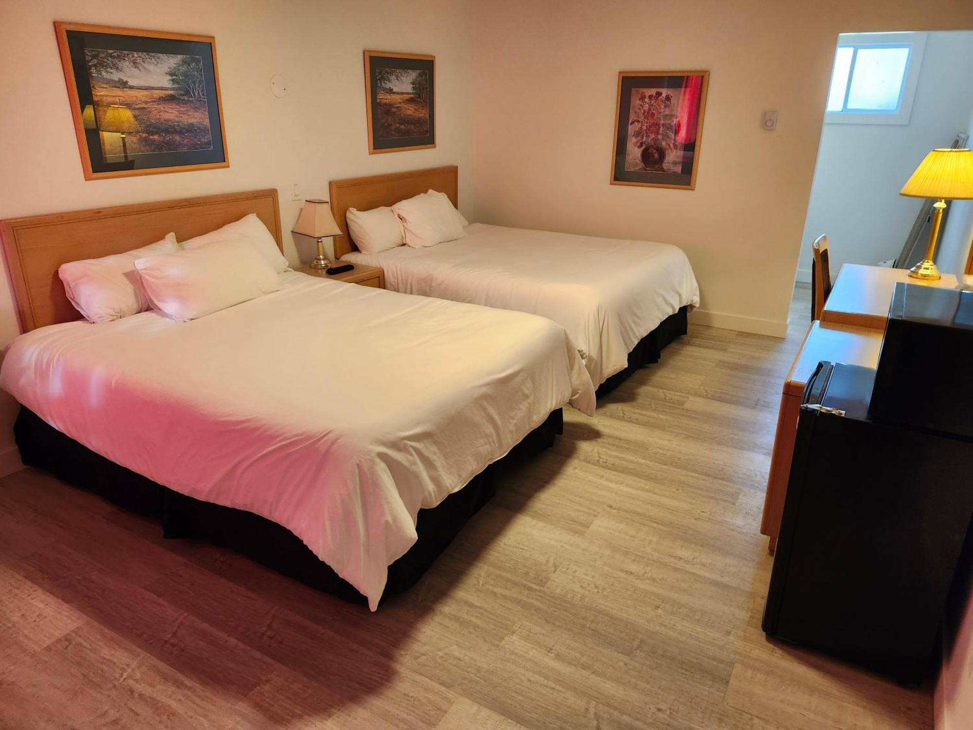 Cache Creek Inn Екстер'єр фото